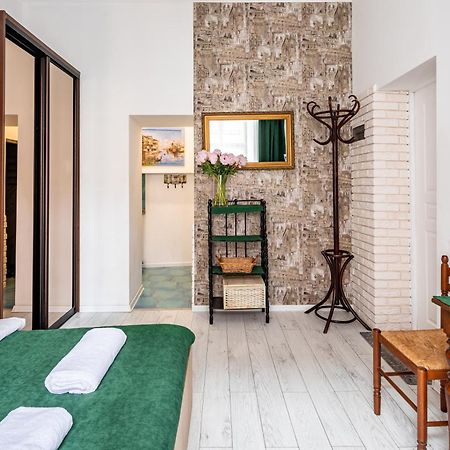 Apartment On Virmens'Ka Street Lwów Zewnętrze zdjęcie