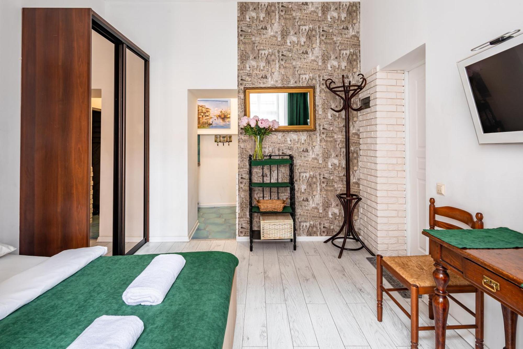 Apartment On Virmens'Ka Street Lwów Zewnętrze zdjęcie